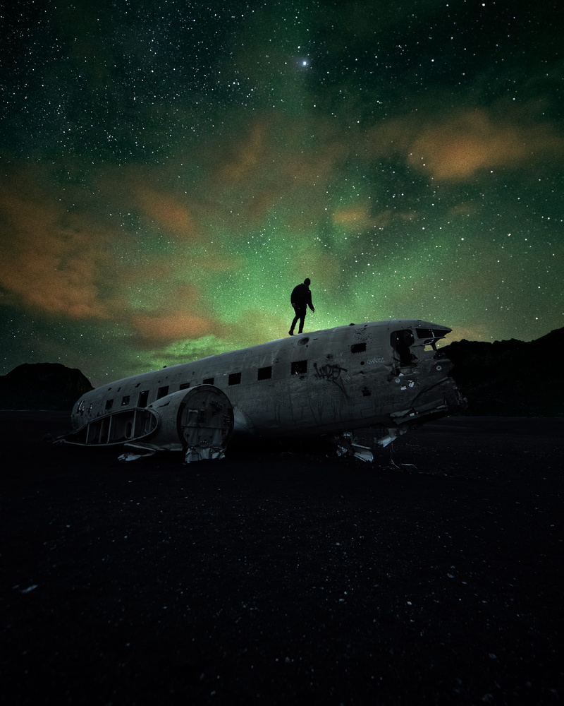 mode of transportation, iceland northern light, iceland plane, exploration, galaxy, transport, star - space, travel, astronomy, sky, real people, silhouette
