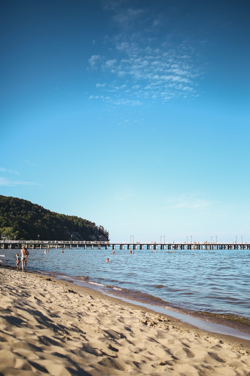 relaxing, holiday, travel, wooden pier, summer, sunny, incidental people, beauty in nature, 5K, scenics - nature, day, trip, relax, holidays, blue, outdoors