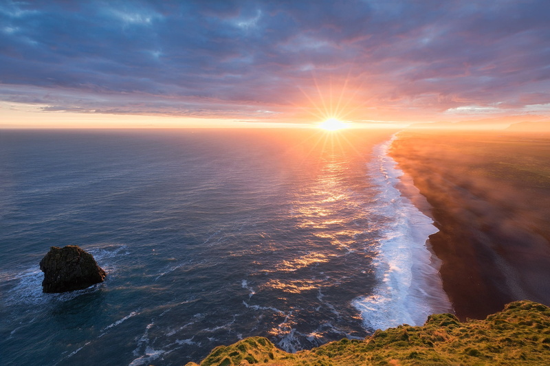 sea, sunset, tranquility, solid, rock - object, sky, water, sun, horizon, rock, motion, beauty in nature, tranquil scene, landscape, overcast, nature, 1080P