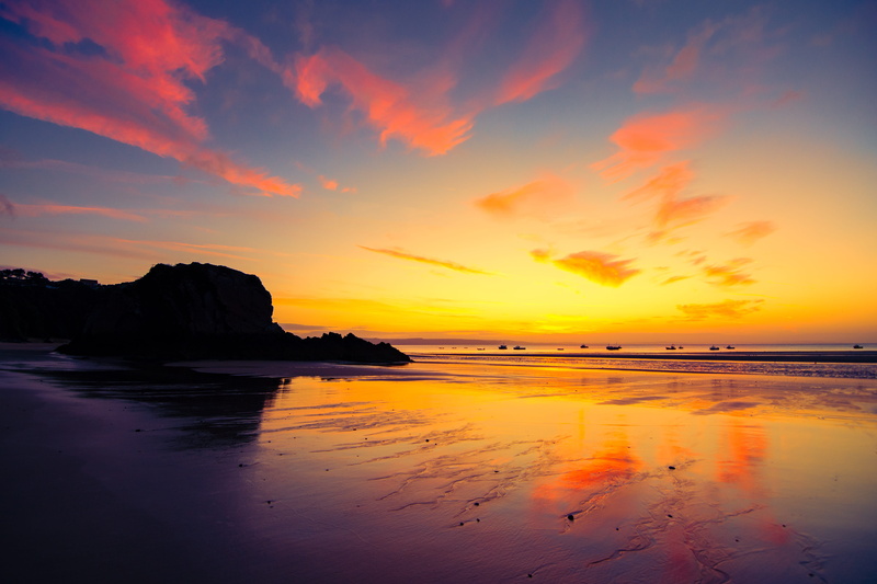 tenby, beautiful, no people, water, scenics - nature, idyllic, first light, pembrokeshire, reflections, cloud - sky, body, seascape, silhouette, sunset