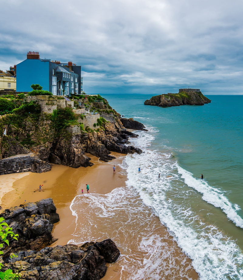 coastline, cove, rock formation, uk, scenic, Pembrokeshire, historic, tourist, summer, beauty in nature, blue, people, family, Wales, water, vacation, Tenby