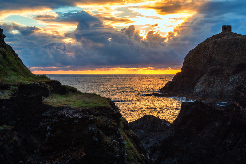 weather  rock, formation, cloud, stormy  weather, pembrokeshire, waves, Elements, rock, blue  gold, landscape, water  wave, rock - Object, water, coastal
