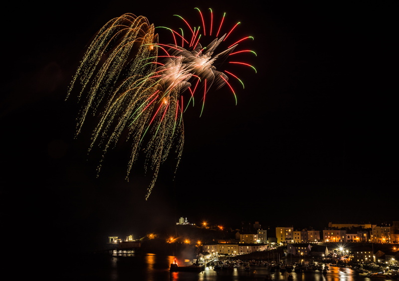 tenby, colours, built structure, light, city, architecture, evening, boats, sky, harbour, fireworks, firework, nature, celebration, skyscraper, firework display