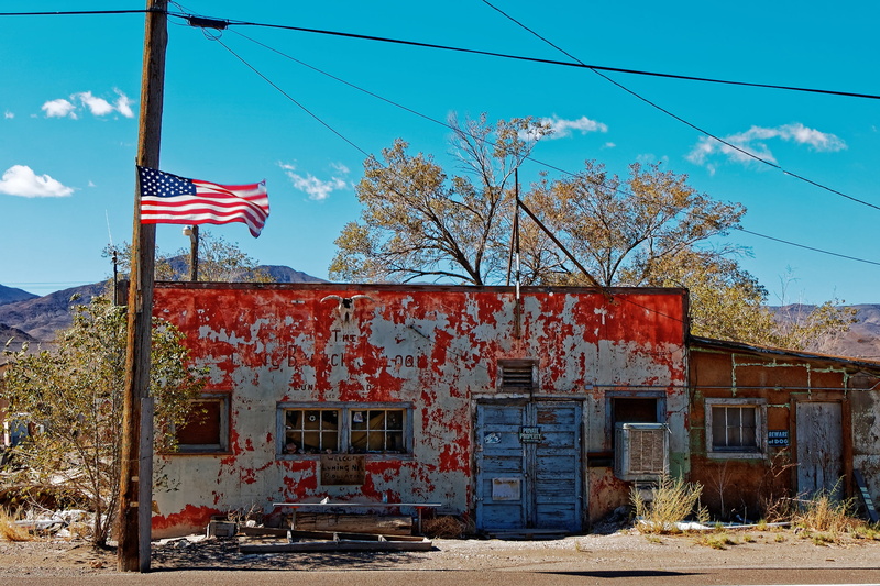 Usa, sky, deterioration, outdoors, Luning, building exterior, run-down, Nevada, day, striped, built Structure, color Image, tree, house, Blue, dry, architecture