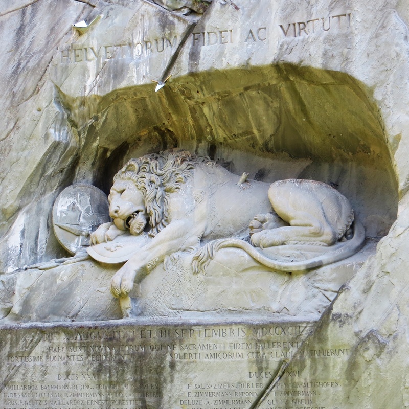 europe, marine, no people, 2K, sculpture, architecture, lion, park, famous, animal wildlife, monument, art and craft, bone, tourism, town, culture, human representation