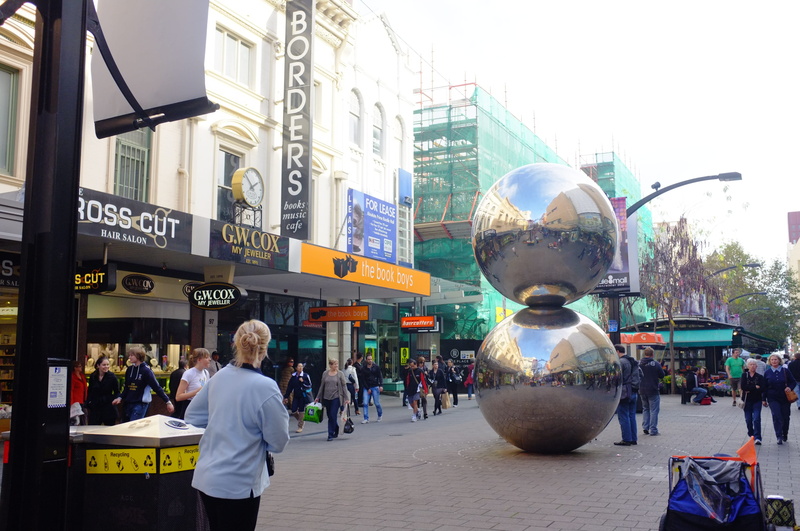nature, adult, street, rundle mall, adelaide, city, text, women, mall, south australia, architecture, crowd, 4K, australia, public spaces, day, art installation