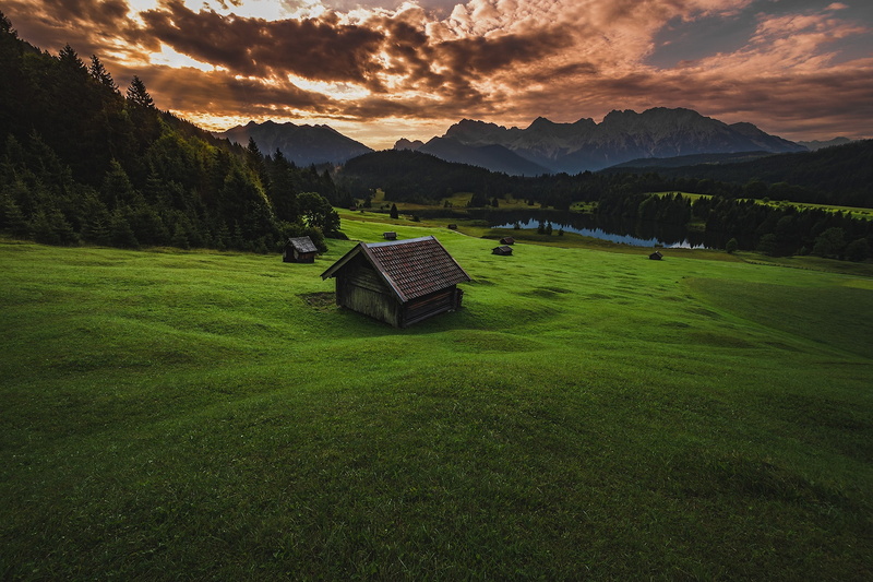 1080P, forest, house, summer, houses, greens, the slopes, mountains, space, grass, the sky, sheds, the evening, dal, pond, clouds, Alpine village, Bayern