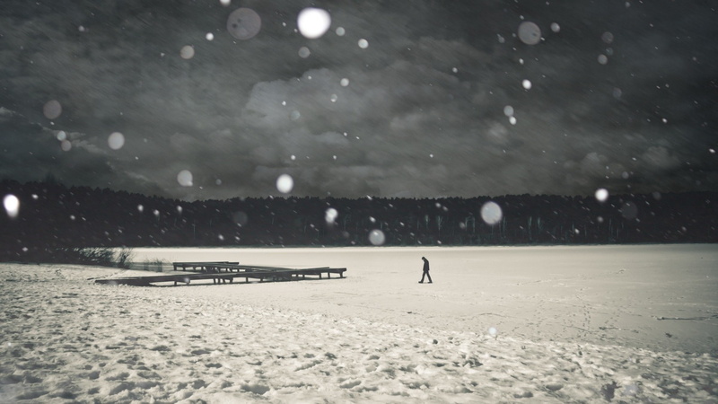 beauty in nature, outdoors, no people, snow, nature landscape clouds horizon monochrome snow men walking trees forest pier bokeh winter sadness frozen lake snow flakes alone