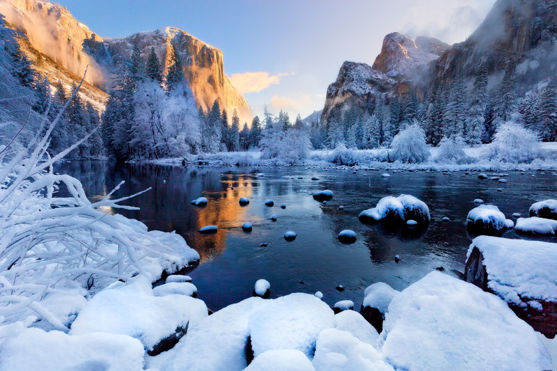 snow, tranquil scene, cold temperature, no people, nature, trees, sky, mountain, non-urban scene, plant, ice, body, tree, beauty in nature, snowcapped mountain
