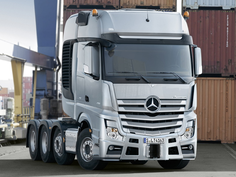 no people, motor vehicle, port, Benz, truck, land vehicle, 1080P, freight, transportation, business, stack, road, Mercedes, shipping, tire, Actros, day