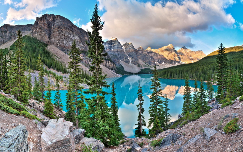 2K, picture, grove, stones, cold, lake, moraine, photo, blue, clouds, sunny, nice, beije, mountains, rocks, evening