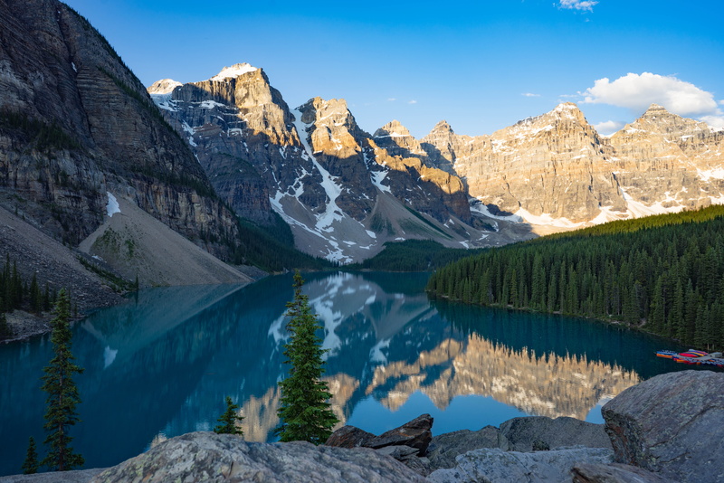no people, lake, landscape, tranquil scene, outdoors, mountain, rocky mountains, rock, formation, environment, turquoise colored, mountain peak, 5K, water