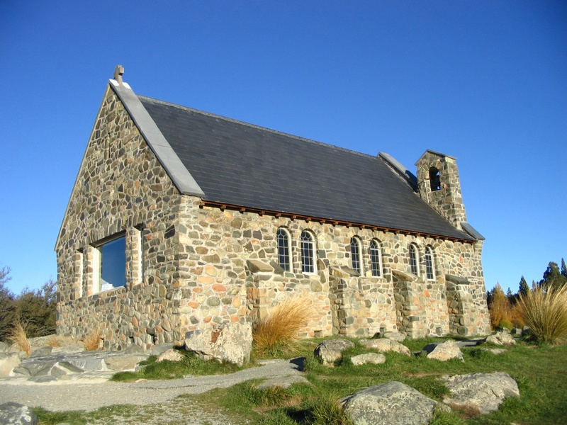 house, architecture, land, green, building, sunlight, range, scenic, stone wall, travel, lake, nature, mountain, natural, lakeside, lake tekapo, island