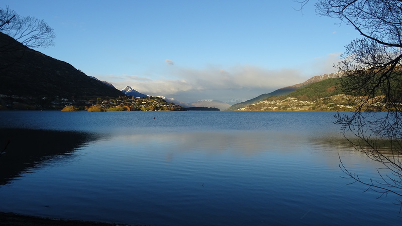 reflection, beauty in nature, non-urban scene, water, Queenstown, day, tree, 5K, sky, lake, scenics - nature, New Zealand, nature, waterfront, sea, no people