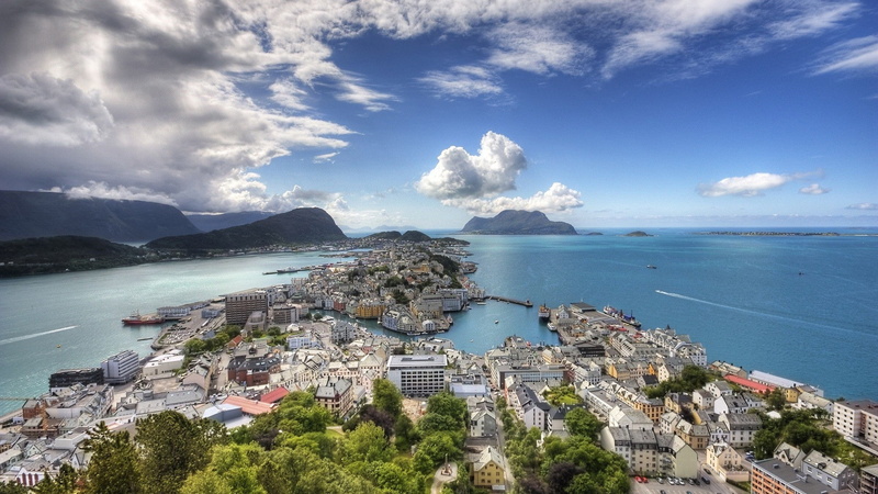 residential district, beach, 1080P, nature, sea, building exterior, cityscape, Alesund, built structure, high angle view, cruise ship, city, land, cloud - sky