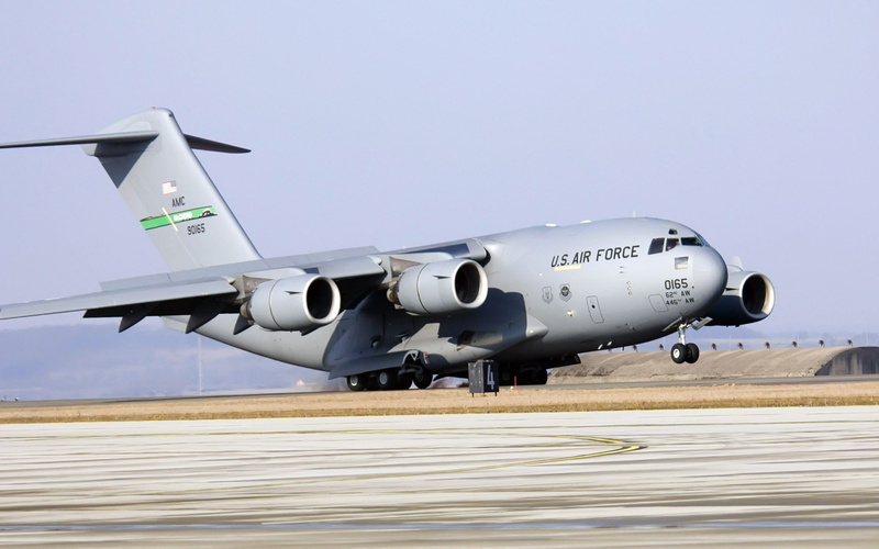 Boeing C-17 Globemaster III, airplane, 1080P, landing