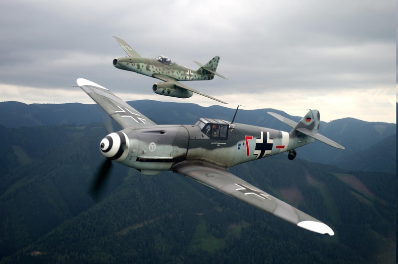 navy, army, airplane, mid-air, no people, on the move, propeller, military training, mode of transportation, flying, plane, sky, day, side view, outdoors
