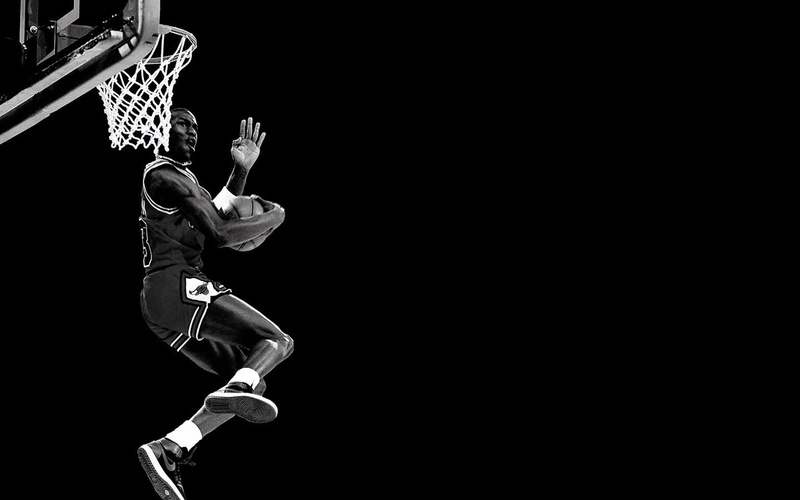 sport, one person, jumping, lifestyles, strength, skill, black background, healthy lifestyle, copy space, adult, mid-air, motion, effort, indoors, young adult