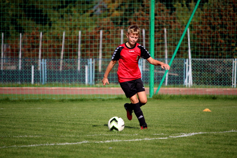 ball, children, adolescence, run, childhood, game, playing, match, players, futbol, soccer player, kicking, sparring, sports uniform, the pitch, teenager