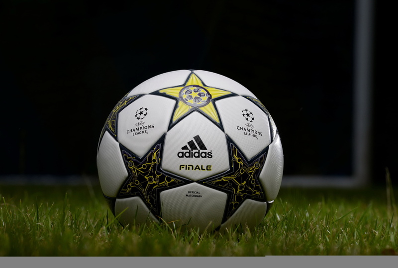sport, soccer, sports equipment, single object, black, Champions League, competitive Sport, playing Field, stadium, no People, sphere, night, white, match - Sport
