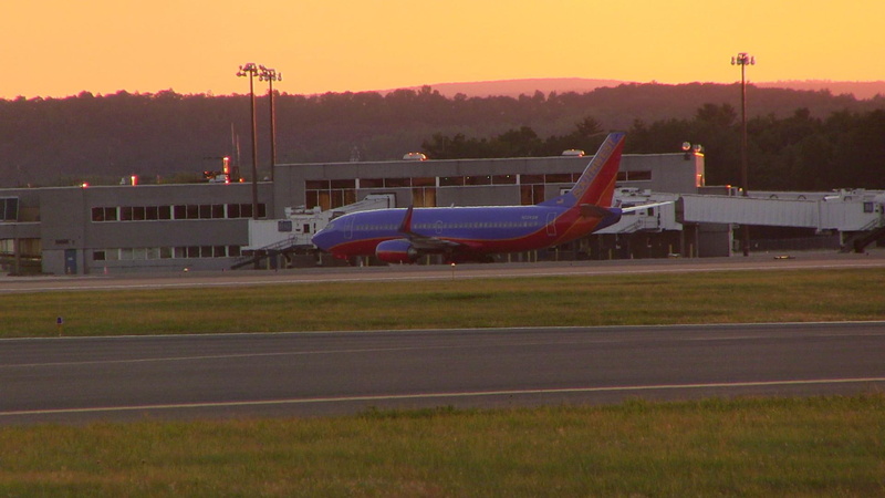 boeing-737, southwest, gate, airlines, boeing, sunset, 1080P