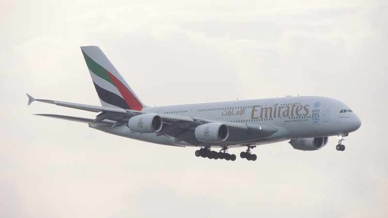 freedom, airline, side view, air vehicle, city, luxury, aerospace industry, flying, wind, terminal, airliner, traveler, outdoors, Kong, holiday, happy