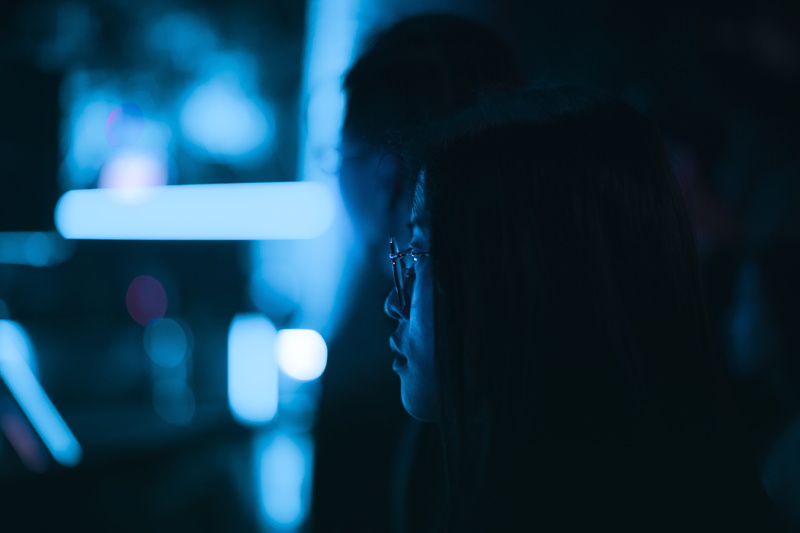 woman, black, nightlife, communication, leisure activity, beside, lifestyles, lights, looking, photography, 5K, men, indoors, real people, adult, wearing