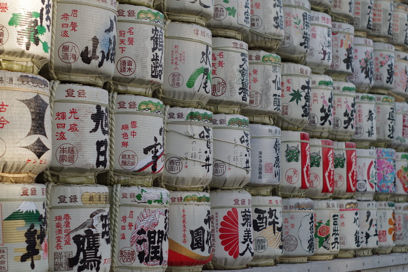 backgrounds, large group of objects, close-up, Keg, communication, Liquor, non-western script, indoors, cylinder, arrangement, container, Meiji Jingu Shrine