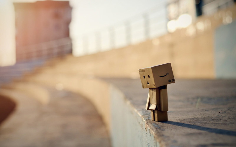 human representation, building exterior, selective focus, built structure, digital, wall - building feature, 1080P, robot, architecture, close-up, shadow