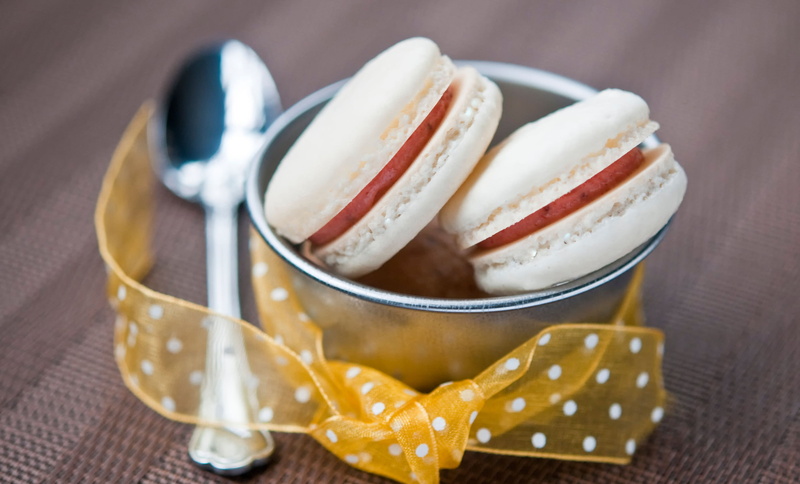 indoors, table, bowl, sweet Food, cake, cup, pastry, icing, backgrounds, food And Drink, ready-to-eat, cookies, gourmet, tape, cookie, candy, group of objects