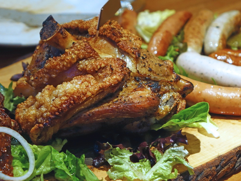 meal, lettuce, prepared Potato, food And Drink, barbecue Grill, ready-to-eat, pork, white meat, roast chicken, garnish, no People, freshness, 4K, restaurant