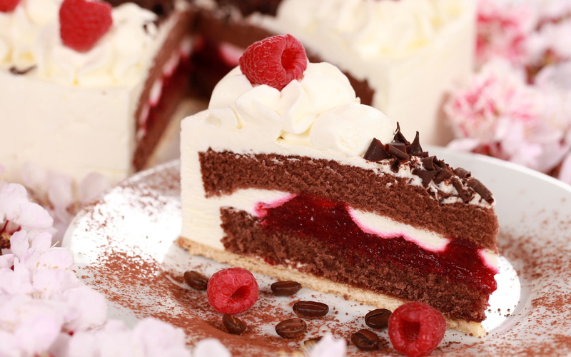 Raspberry, white, Slice, Cake, pie, Dessert, Berry, brown, strawberry, Chocolate, Cream, 2K