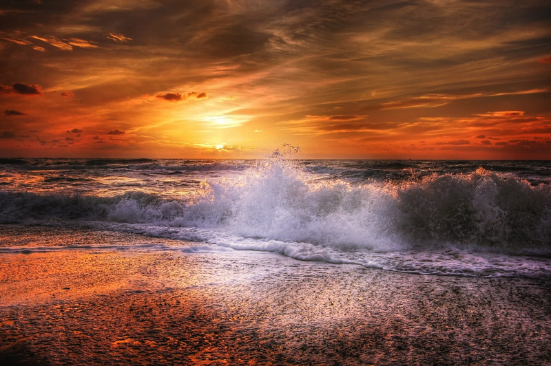 sea, abendstimmung, aquatic sport, dusk, summer holiday, wave, waters, sunrise - Dawn, romance, scandinavia, coast, seascape, sea waves, evening, dramatic Sky