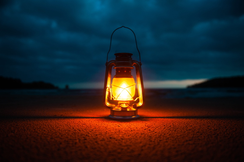 oil lamp, electric light, sky, illuminated, kerosene, lantern, light, single object, close-up, electric lamp, glowing, 4K, glass - material, no people