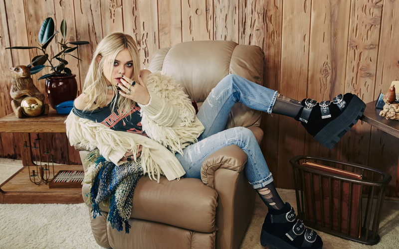 1080P, hairstyle, leisure activity, sitting, young adult, beautiful woman, casual clothing, chair, Elle Fanning, furniture, looking at viewer, adult, one person