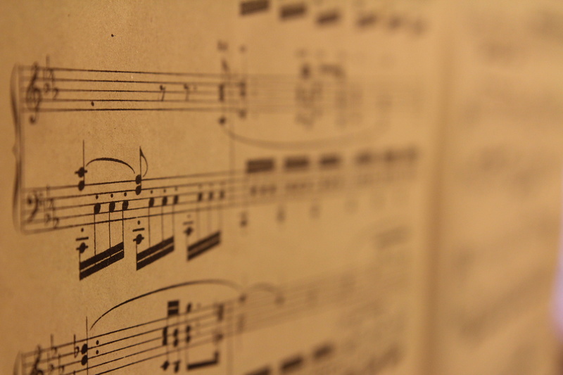 photography, focus, classical style, sheet, paper, musical instrument, performance, classical music, music, arts culture and entertainment, no people, 5K