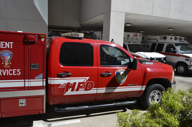 equipment, parked, fast, building exterior, consistent, 4K, accident, outdoors, hospital, alert, kind, job, transportation, urgent care, emt, police, america