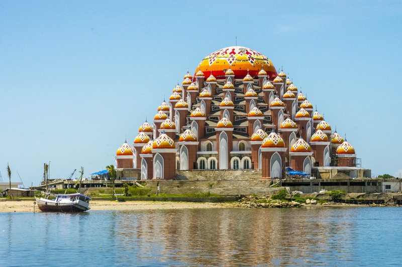 outdoors, no people, clear sky, nature, day, travel, water, belief, place of worship, travel destinations, built structure, architecture, indonesian, 2K