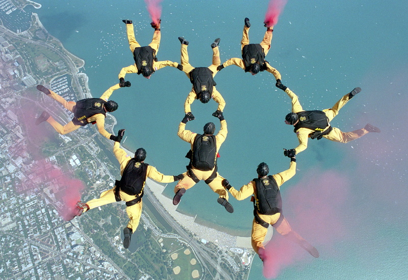 mid adult men, adult, skydivers, near, underwater diving, team, parachute, nature, skydiving, women, city, adventure, mid adult, parachuting, falling, medium group of people