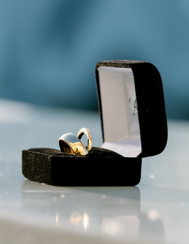 open, bridal, indoors, gold, set, box - container, blue, wedding ring, group of objects, jewelry, emotion, selective focus, white, positive emotion, still life