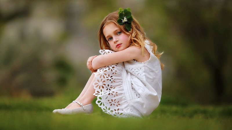 nature, portrait, offspring, innocence, one person, childhood, girls, child, beauty, photography, contemplation, hair, grass, outdoors, 2K, hairstyle
