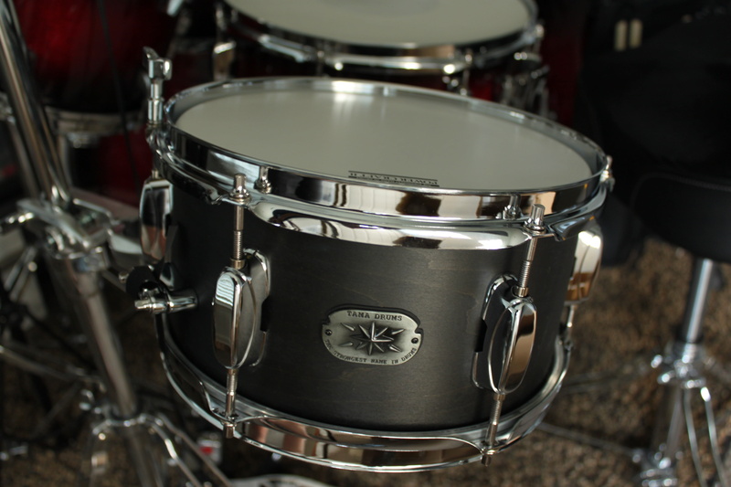 silver colored, gray, percussion, musical equipment, boom, close-up, nightlife, drum - percussion instrument, concert, musical, music, snare, pop, drums