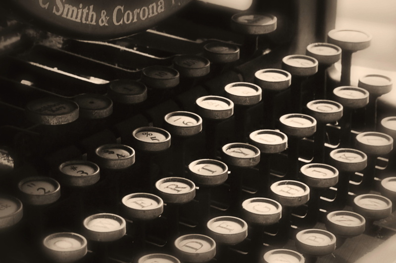 circle, bottle, food and drink, still life, gray, keys, in a row, shape, typing, typewriter, mechanical, machine, alcohol, obsolete, wine, no people, closeup photography