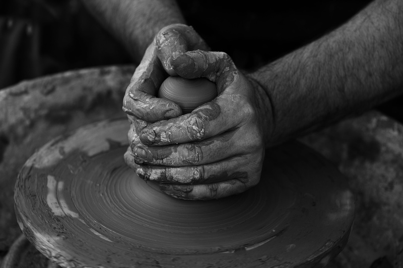 craftsperson, wet, hands, dirt, one person, throwing, ceramics, preparation, pottery, s, art, finger, grayscale, skill, hand, artist, spinning, dirty, alfarer