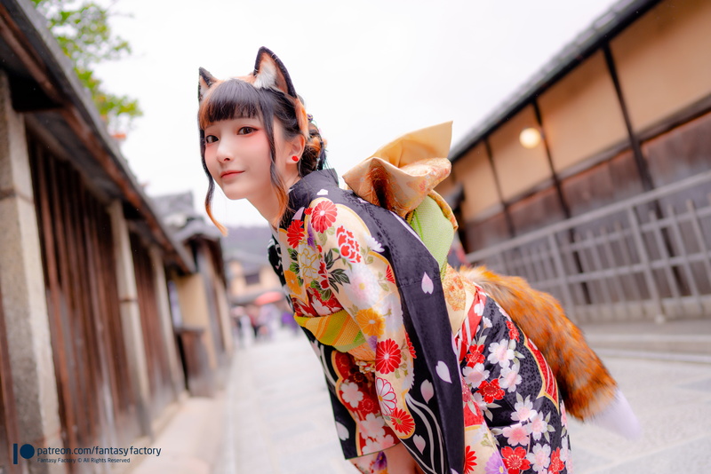 bangs, foxy ears, Fantasy Factory, portrait, women outdoors, fox girl, kimono, women, Asian, fox tail, looking at viewer, cosplay, depth of field, 5K