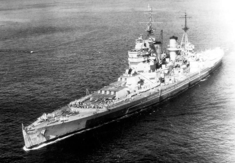 mode of transportation, sinking, business, passenger craft, shipping, sailboat, military, British battleship, sea, travel, sailing, high angle view, outdoors