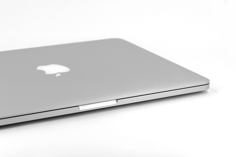 indoors, blank, notebook, communication, white color, note pad, imac, portable, no people, paper, black color, macbook pro, white background, mac, connection