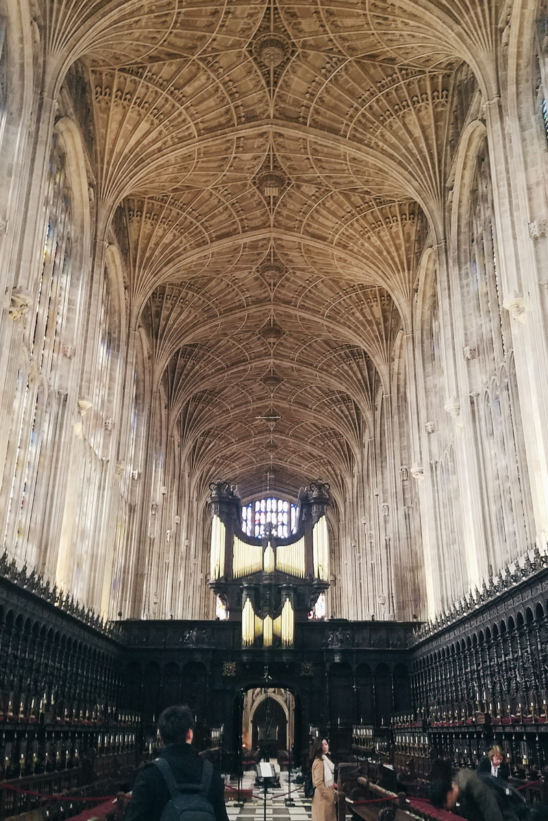indoors, architecture, belief, church, united kingdom, ornate, tourism, cambridge, place of worship, architectural column, large group of people, built structure