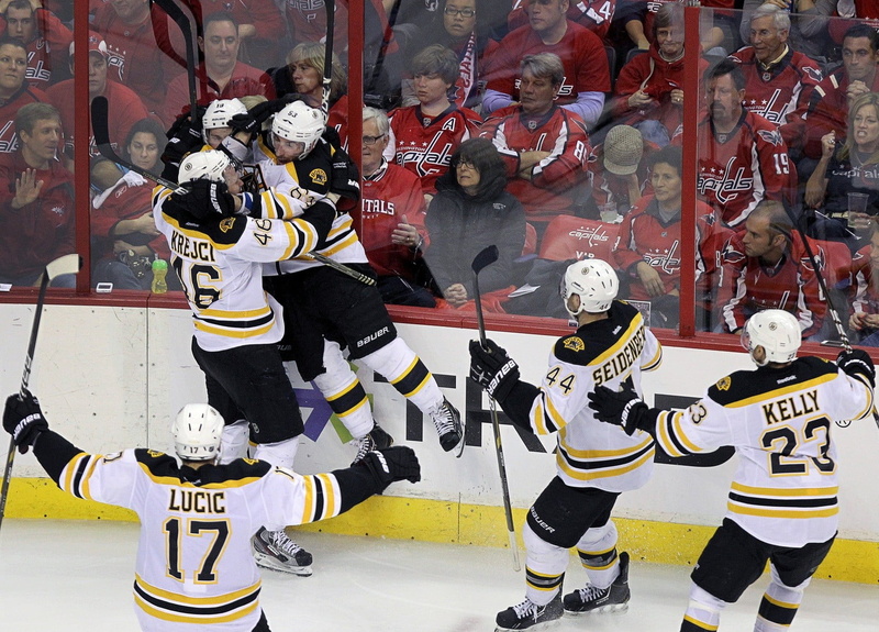 real people, cold temperature, mouse, group of people, minnie, sport , 720P, representation, sport, men, Boston Bruins, crowd, photo, collage, celebration