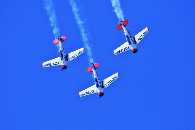 white, text, aerobatic manoeuvres, sky, guidance, air vehicle, transportation, directional sign, direction, blue, clear sky, nature, 4K, trails, formation